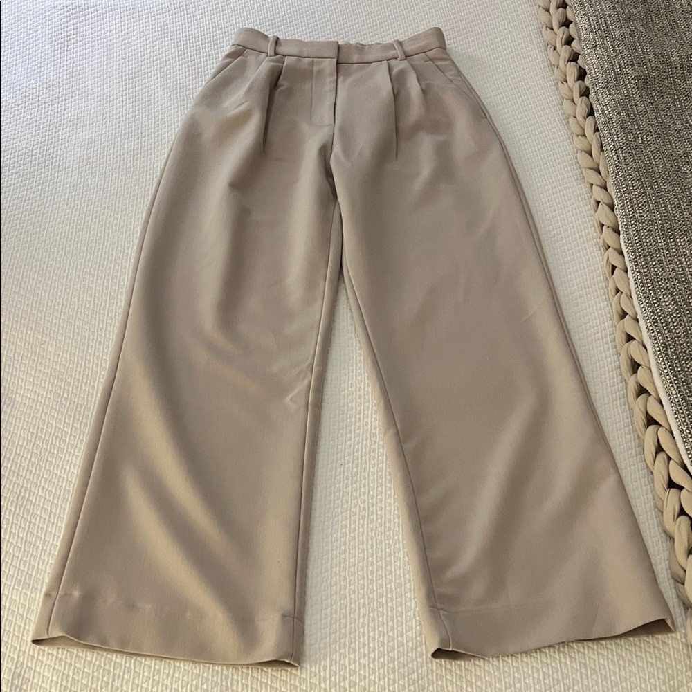 Abercrombie & Fitch Sloane Tailored Wide Leg Pant